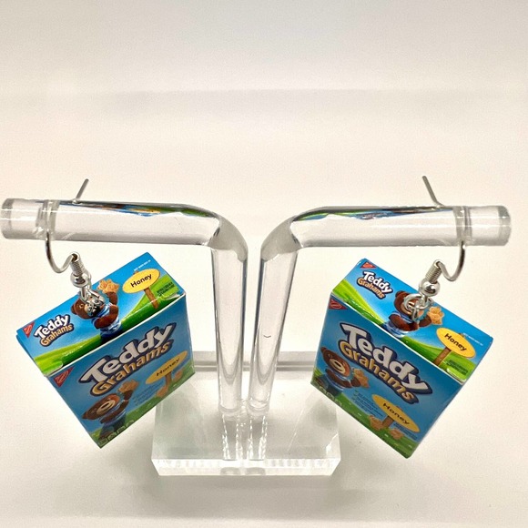 Teddy Grahams Earrings - Mini Brands Earrings - Food Earrings - Teacher Earrings - Picture 3 of 7